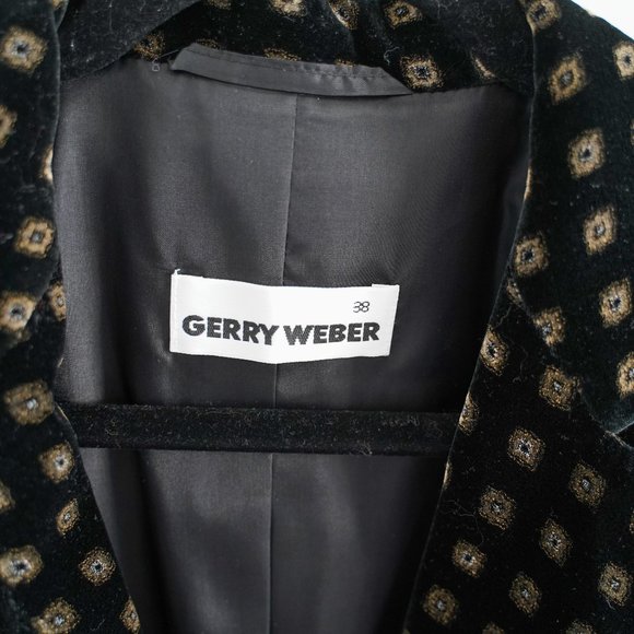 Garry Weber Velvet black and Gold Blazer - Picture 6 of 7